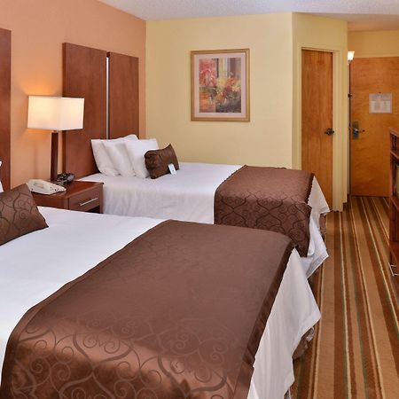 Best Western Plus Richmond Sandston Εξωτερικό φωτογραφία